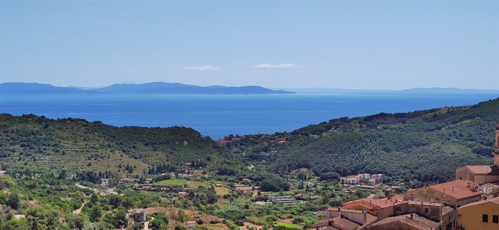 Trilocale nel centro storico con terrazza panoramica