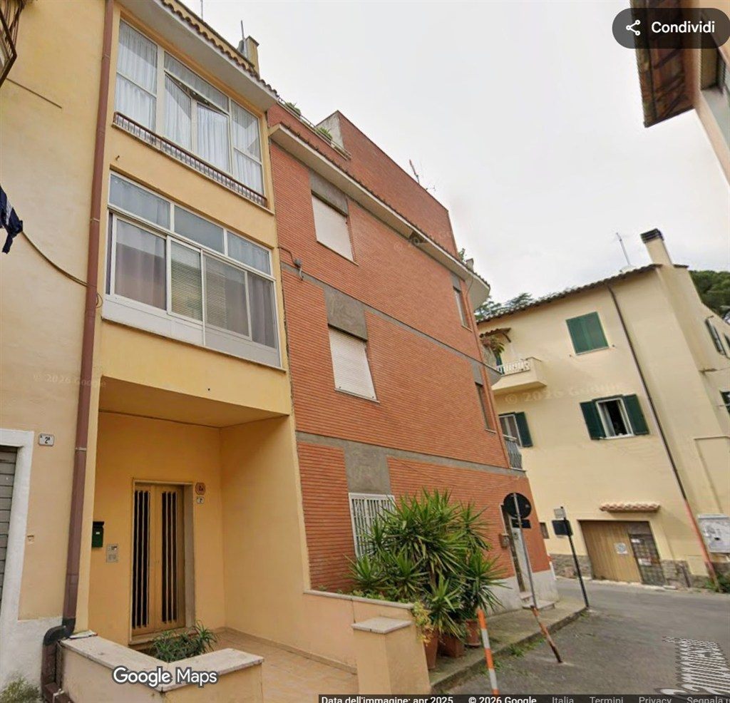 Via FLAMINIA Loc. MORLUPO CENTRO STORICO - DELIZIOSO ATTICO PANORAMICO SALONE CON CAMINO CAMERA SERVIZI AMPIO TERRAZZO